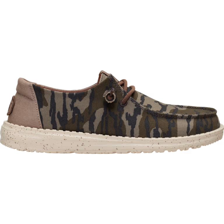 HEYDUDE Mossy Oak OBL Collection