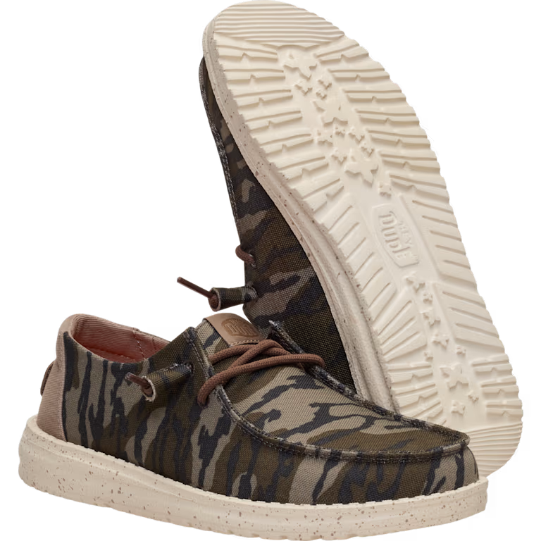 HEYDUDE Mossy Oak OBL Collection